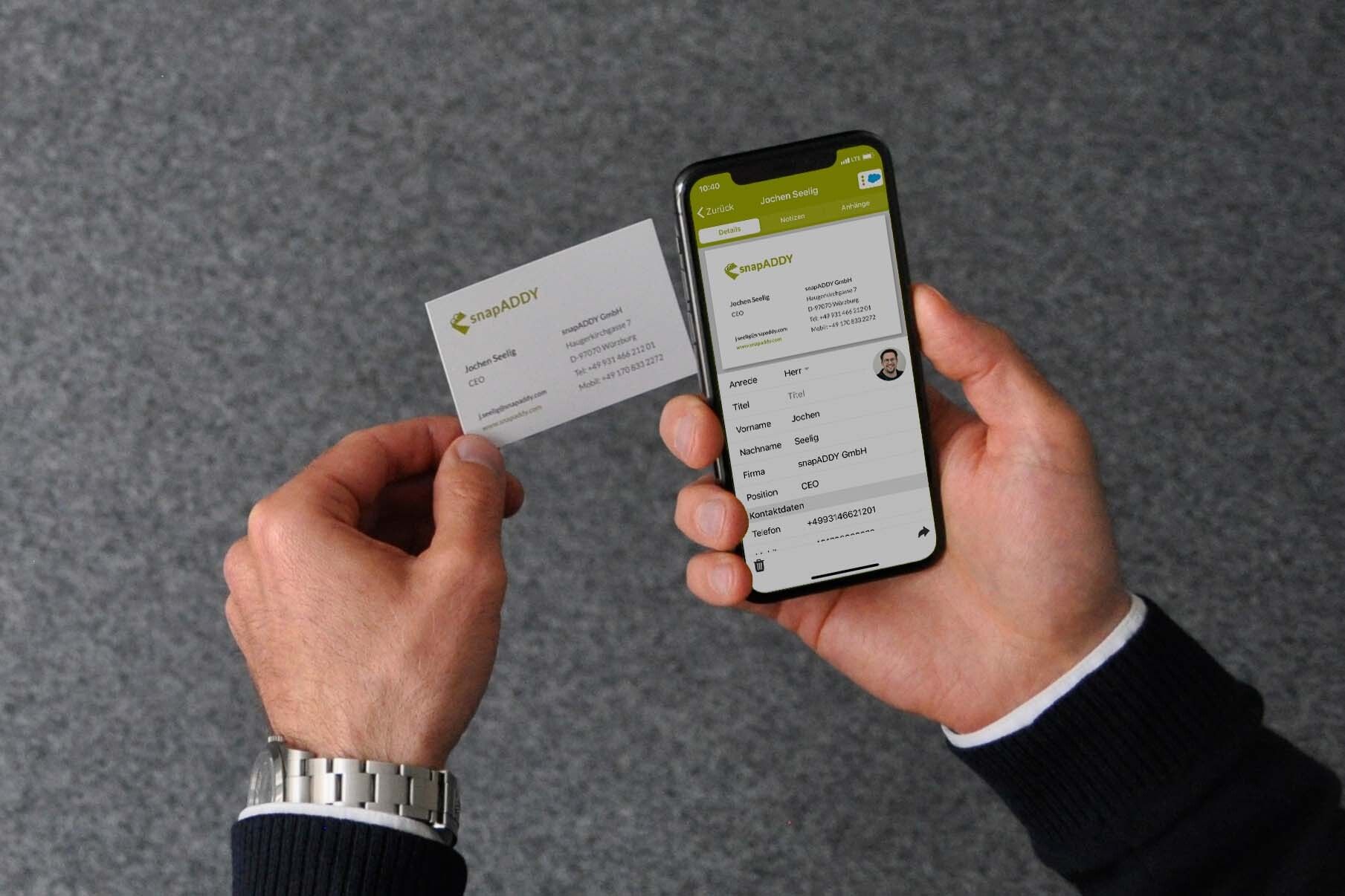 Kostenlose Digitalisierung von Visitenkarten mit dem snapADDY CardScanner