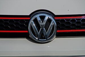 Volkswagen verkündet Aus für Golf mit Verbrennungsmotor.