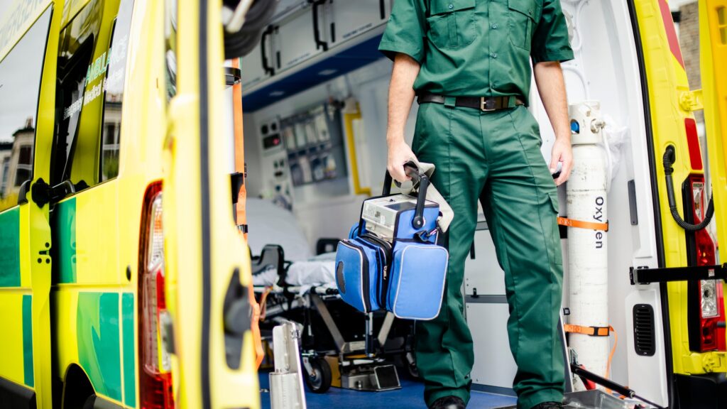 Wie werde ich Rettungssanitäter?